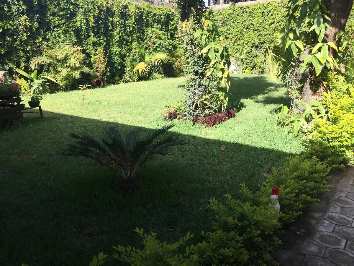 Hotel Casa Los Buhos Antigua 0*,  Gwatemala